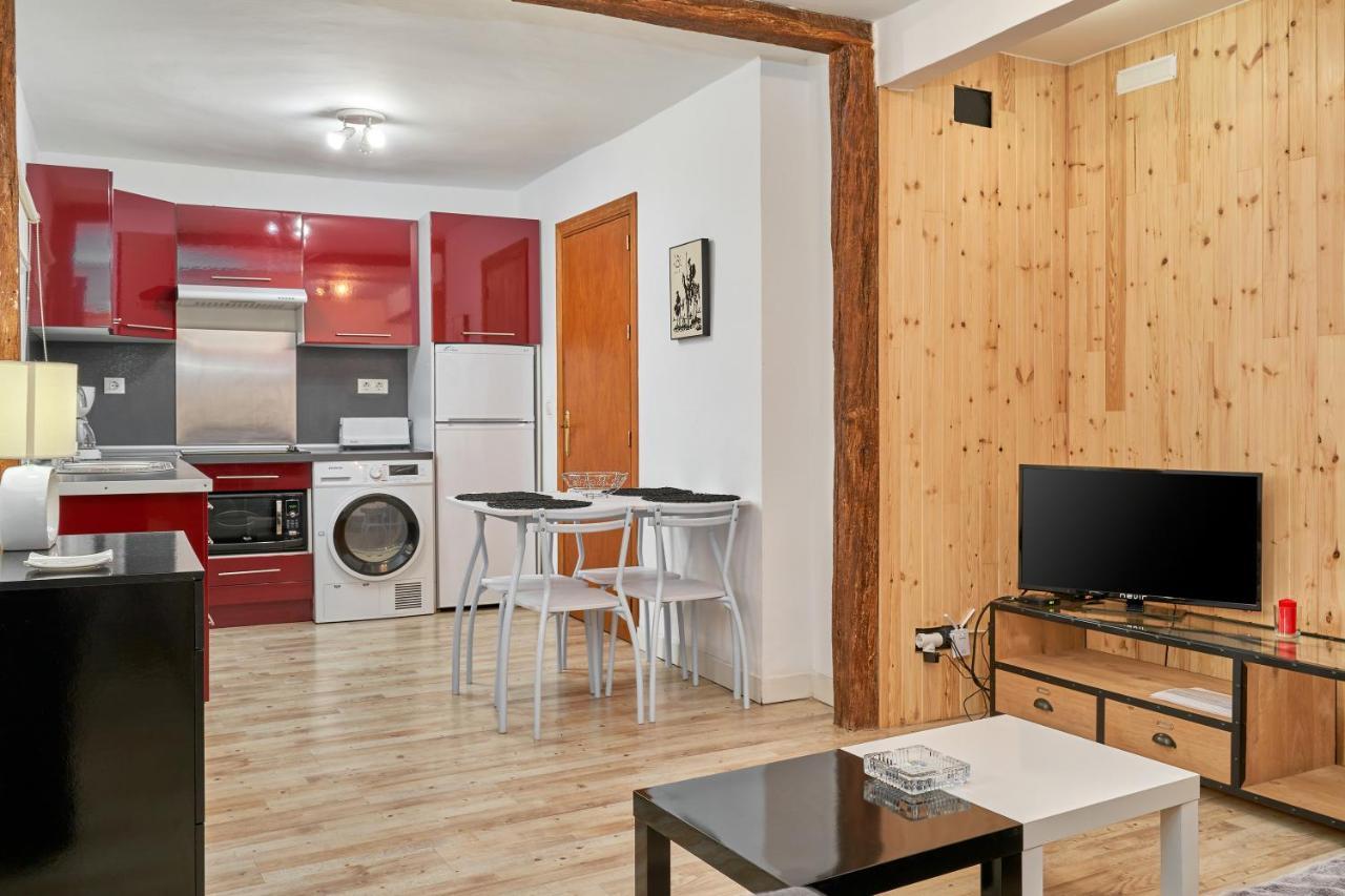 Apartment 250 M From The Beach อัลมูเญการ์ ภายนอก รูปภาพ